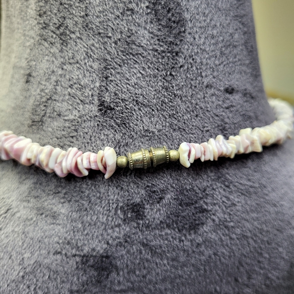 Fun Shell Necklace - Picture 2 of 3